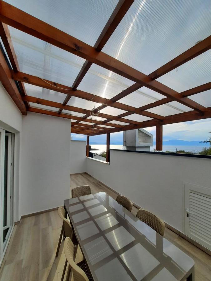 Njivice, Otok Krk, Apartman Dora Exteriér fotografie