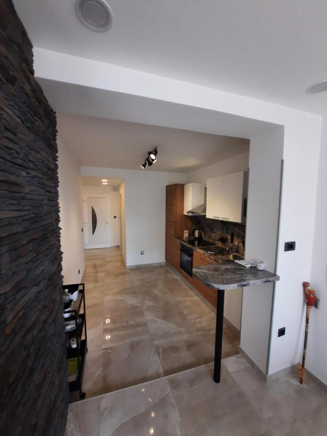 Njivice, Otok Krk, Apartman Dora Exteriér fotografie